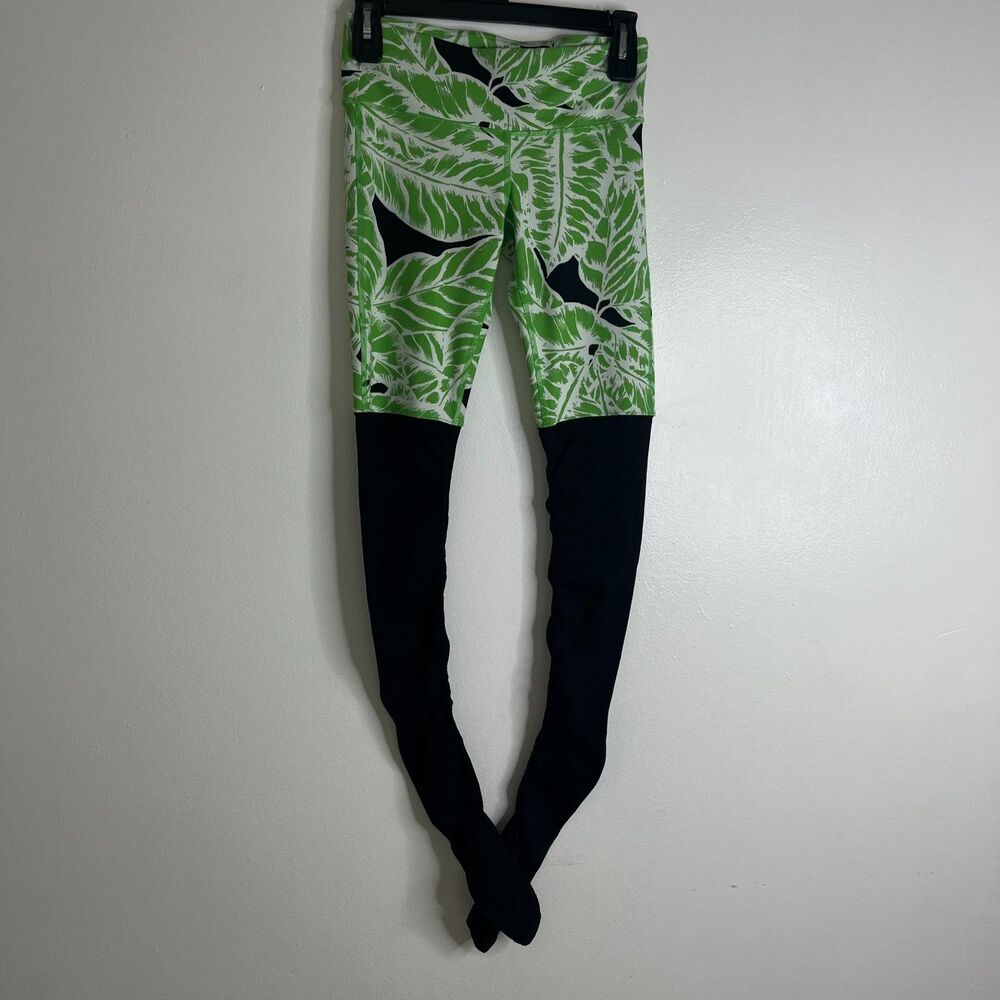 Alo Yoga XXS Green Tropical Print High Waisted Stirrup Leggings Black Stretch
